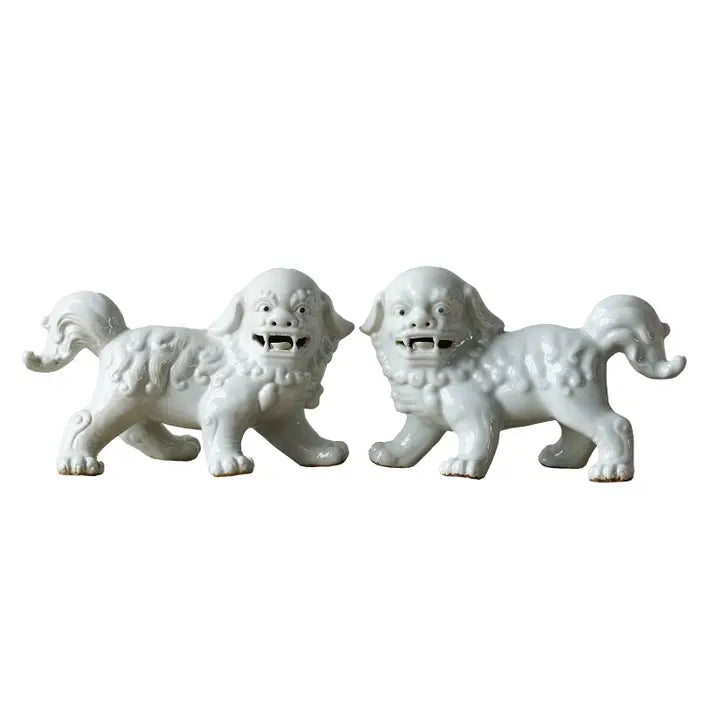 Jingdezhen Porcelain Lion Standing Pair